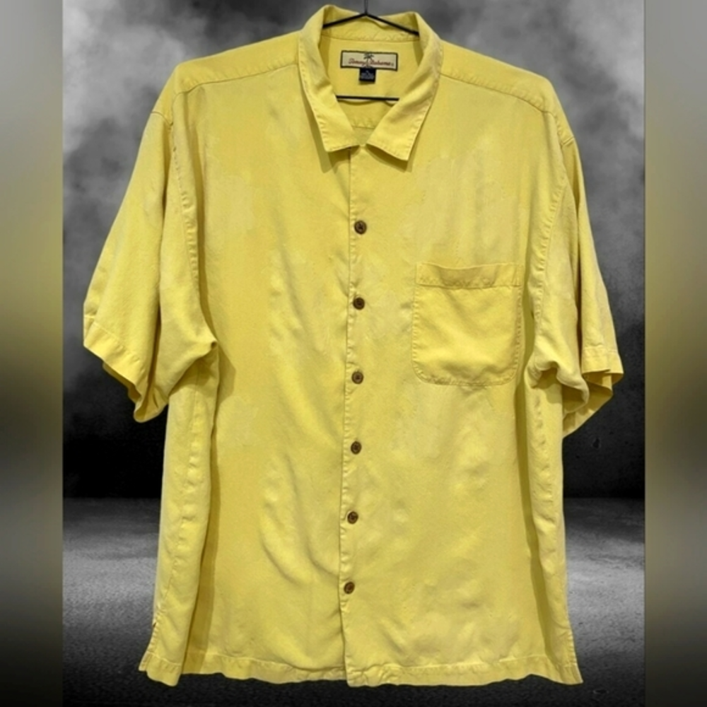 Tommy‎ Bahama Hawaiian 100% Silk Shirt Solid Yellow Men’s Size XL